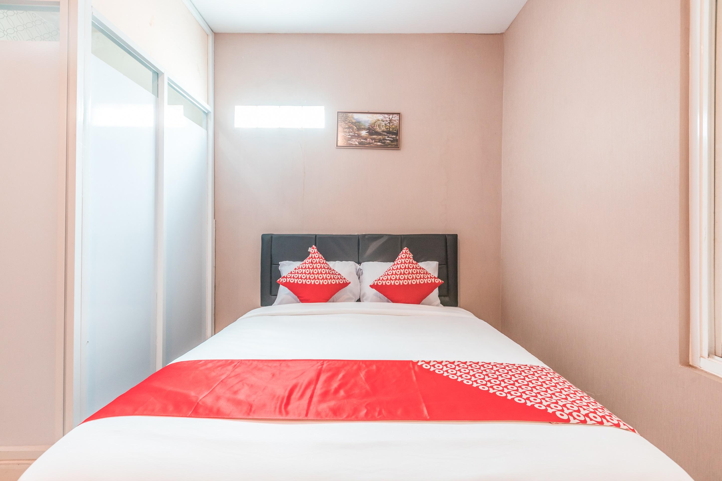 J&B Rooms Pramuka Jakarta Mitra Reddoorz Bagian luar foto