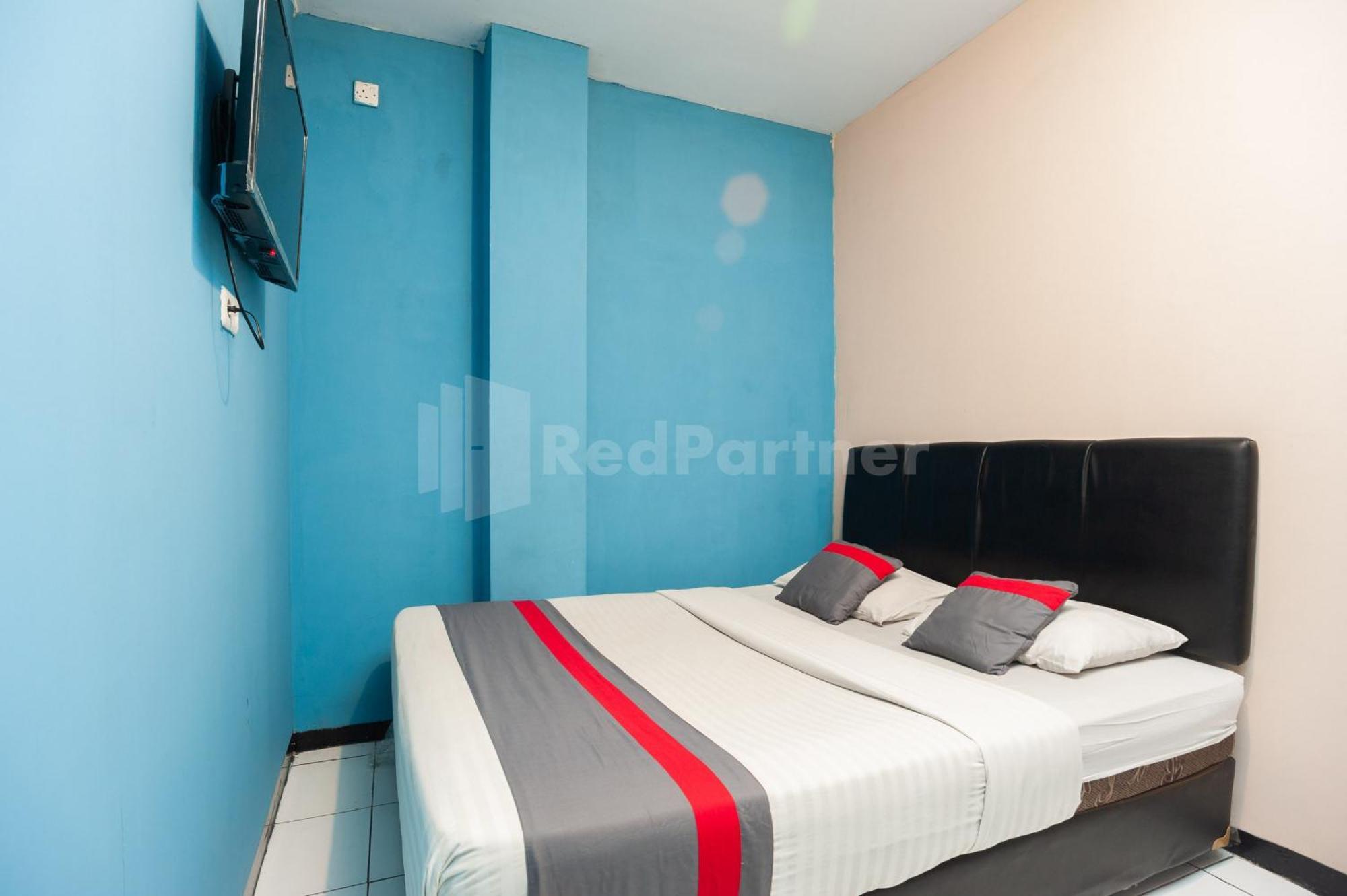 J&B Rooms Pramuka Jakarta Mitra Reddoorz Bagian luar foto