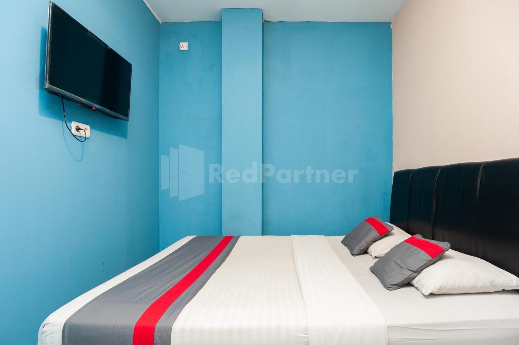 J&B Rooms Pramuka Jakarta Mitra Reddoorz Bagian luar foto